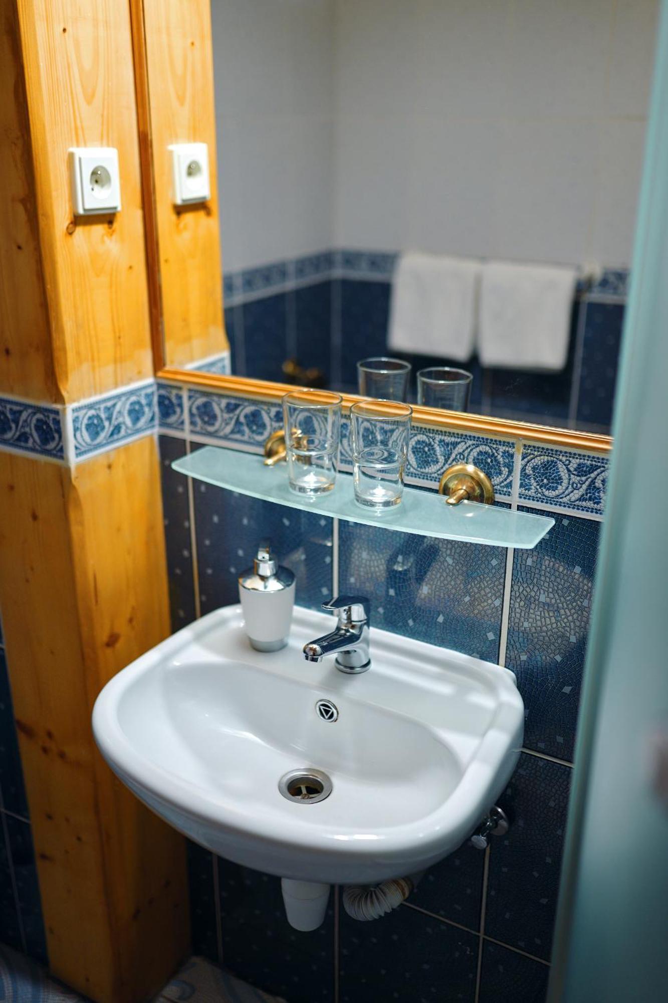 Hotel Na Vyhlidce Kořenov Екстериор снимка